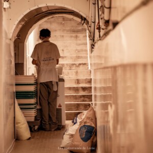 Pâtissier de dos photographié par Les instantanés de Lucie, photographe culinaire.