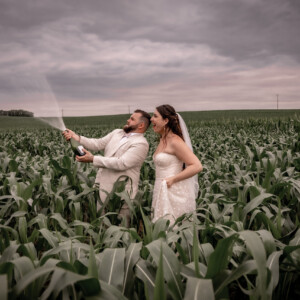 Séance photo couple mariage, photographie prise par les instantanés de Lucie